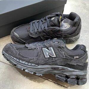 New Balance 2002R Protection Pack Phantom